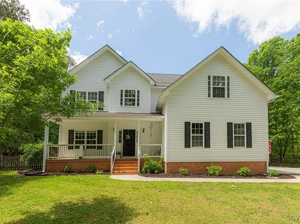 251 Ivy Glen Ln, Bumpass, VA 23024