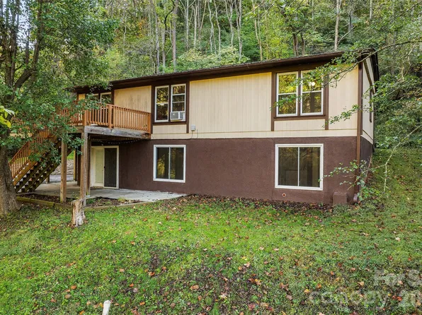 376 Roberts Hill Rd, Marshall, NC 28753