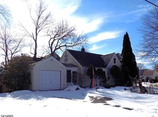 21 Romondt Rd, Pequannock Twp., NJ 07444