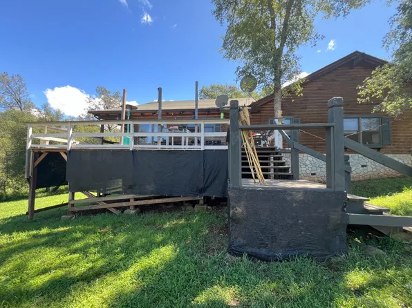 12661 Krosens Rd, Loma Rica, CA 95901