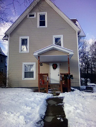 133 Lake St #3 Photo 1