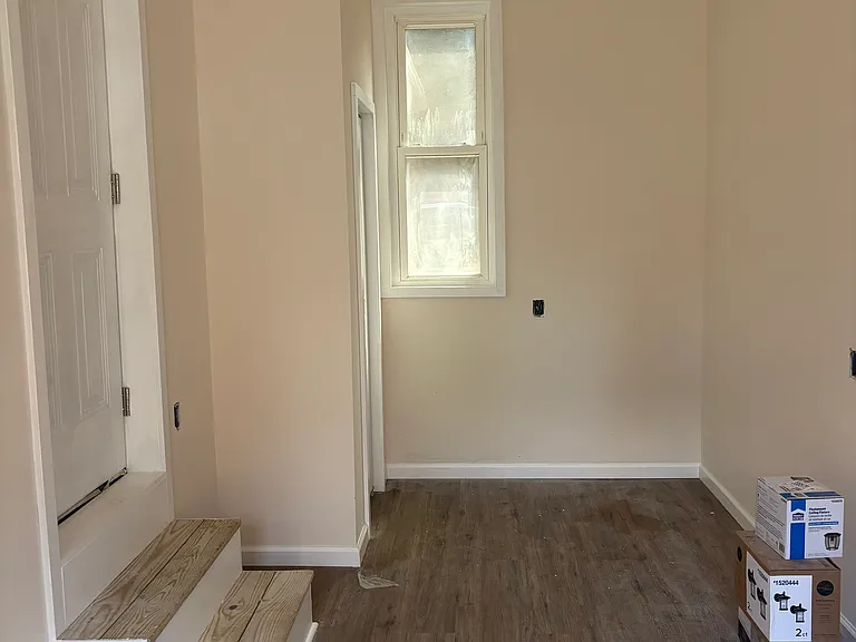 628 Massey Ave #1 — Photo 2
