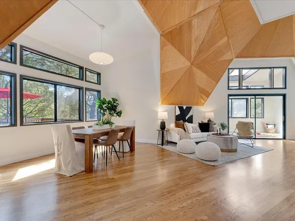 250 Homestead Trl, Santa Cruz, CA 95060