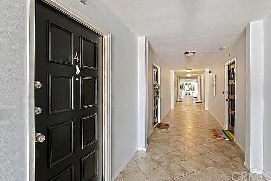 3rd image of 2000 Voorhees Ave Unit 4