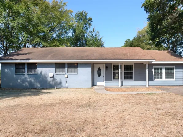 825 Southwood Ln, Fairfield, TX 75840