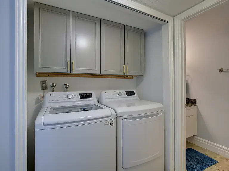 Washer & Dryer