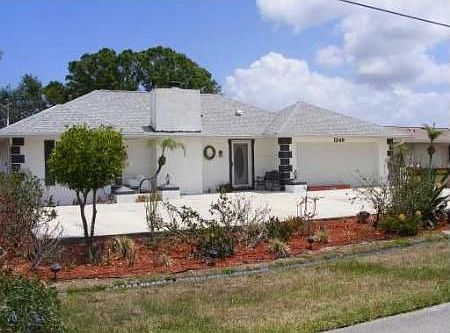 1st image of 1249 SE Coral Reef St