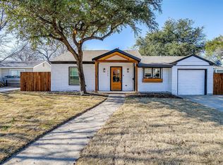 733 Edgefield Rd, Fort Worth, TX 76107