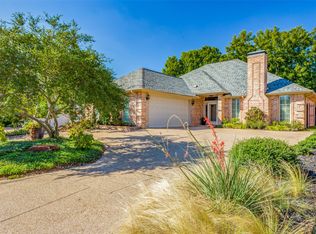 6968 Allen Place Dr, Fort Worth, TX 76116