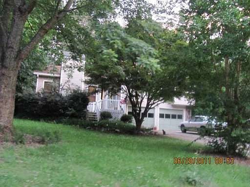 2nd image of 5917 Sutton Dr