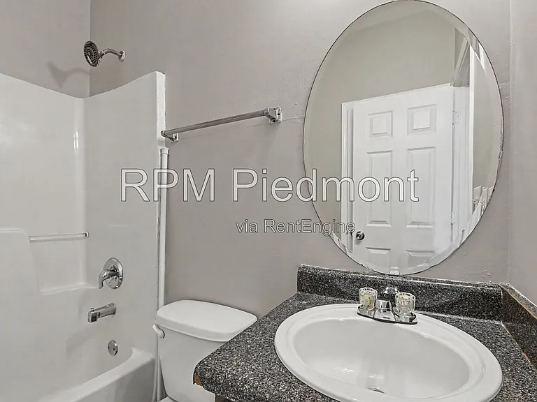 753 Prince Pl NW — Photo 19