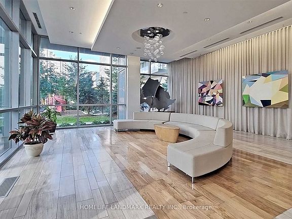 3rd image of 62 Forest Manor Rd #P05