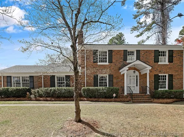 212 Northview Dr, Fayetteville, NC 28303