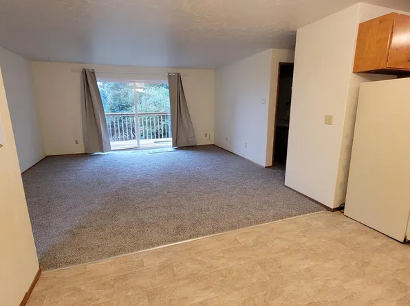 1903 NE 30th St, Bremerton, WA 98310