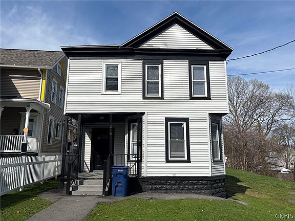 2nd image of 216 Westcott St