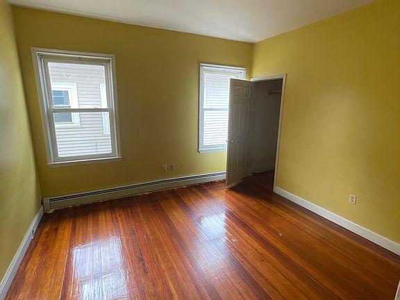 4th image of 34 Lenox Ave Floor 2