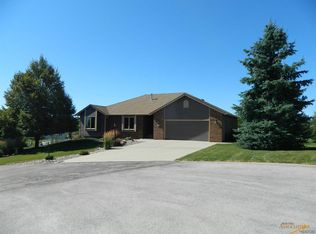 5499 Currant Ct, Rapid City, SD 57702