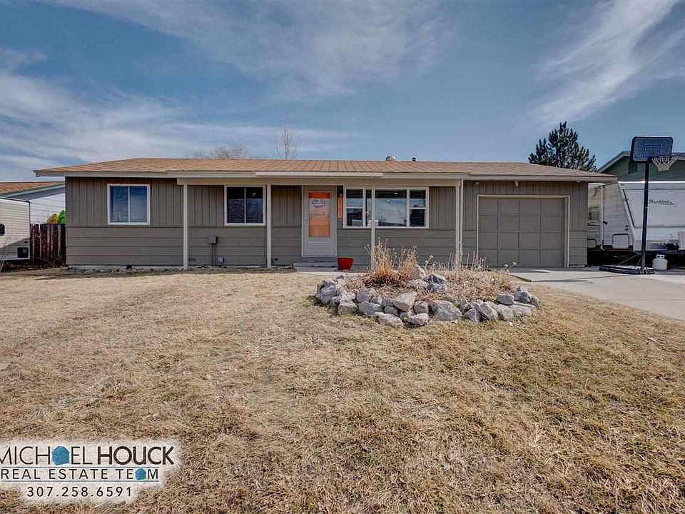 1st image of 3105 Herrington Dr