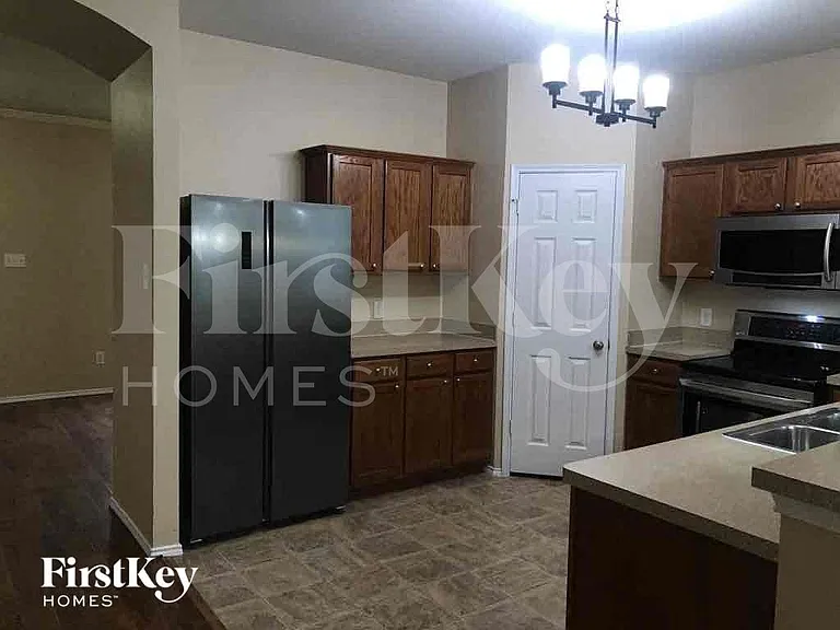 13221 Settlers Trl — Photo 15