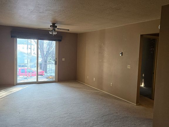 3rd image of 359 S Saint Marys St #1/2