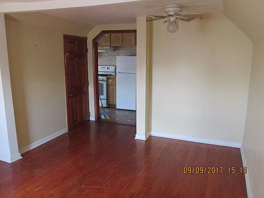 Rented by Windsor Homes Realty Corp | media 7