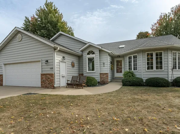1102 4th Pl NW, Kasson, MN 55944