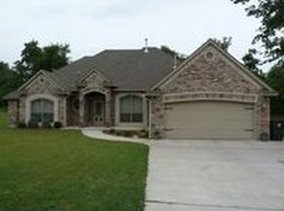 10605 NE 4th St, Midwest City, OK 73130