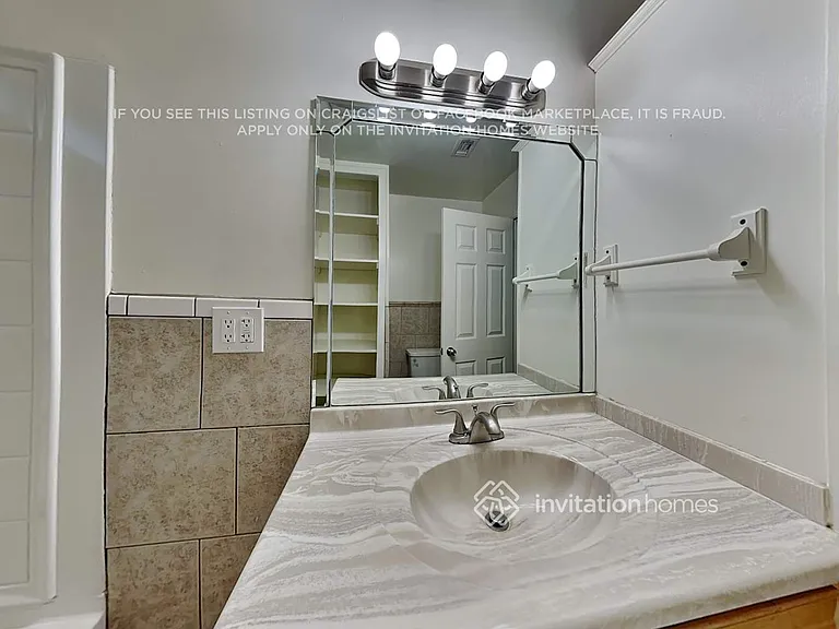 8451 Murietta Ave — Photo 15
