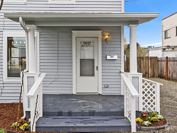 4th image of 321 C St NW