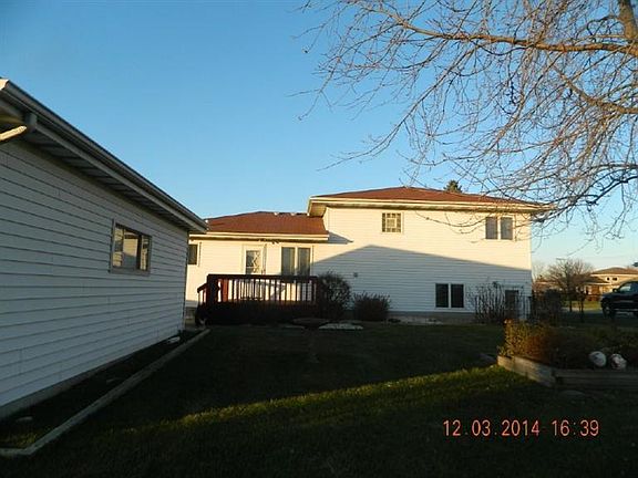 4th image of 12433 W 105th St