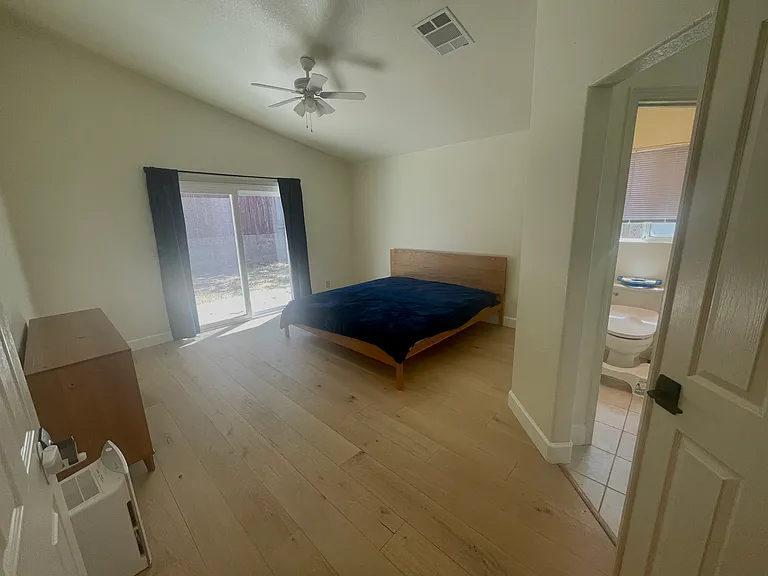 360 Hansen Cir — Photo 9