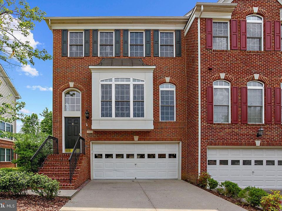 1st image of 2820 Wakewater Way