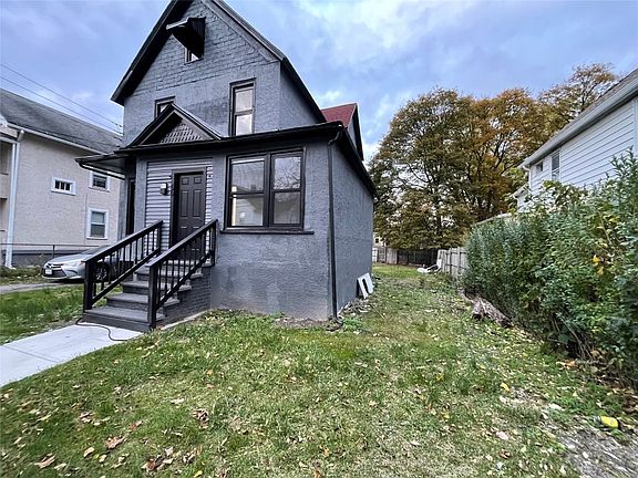 4th image of 50 Schubert St