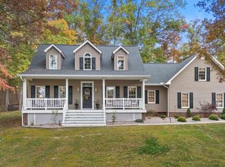 125 Raintree Ln, Grayson, KY 41143