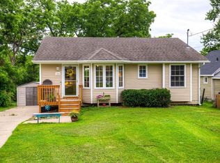 304 Hackley Ave, Des Moines, IA 50315