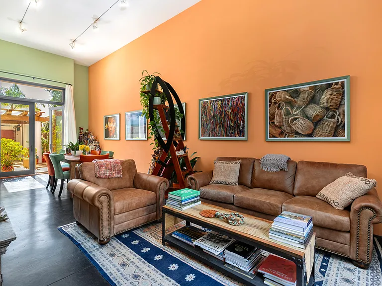 219 Equestrian Ave — Photo 3
