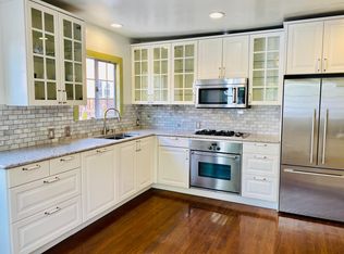 2021 Vineyard Ave, Los Angeles, CA 90016