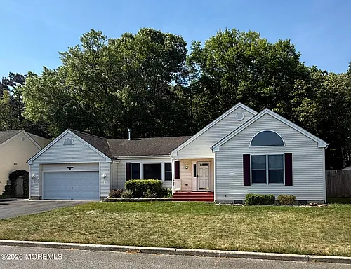 207 Sunset Dr Photo 1