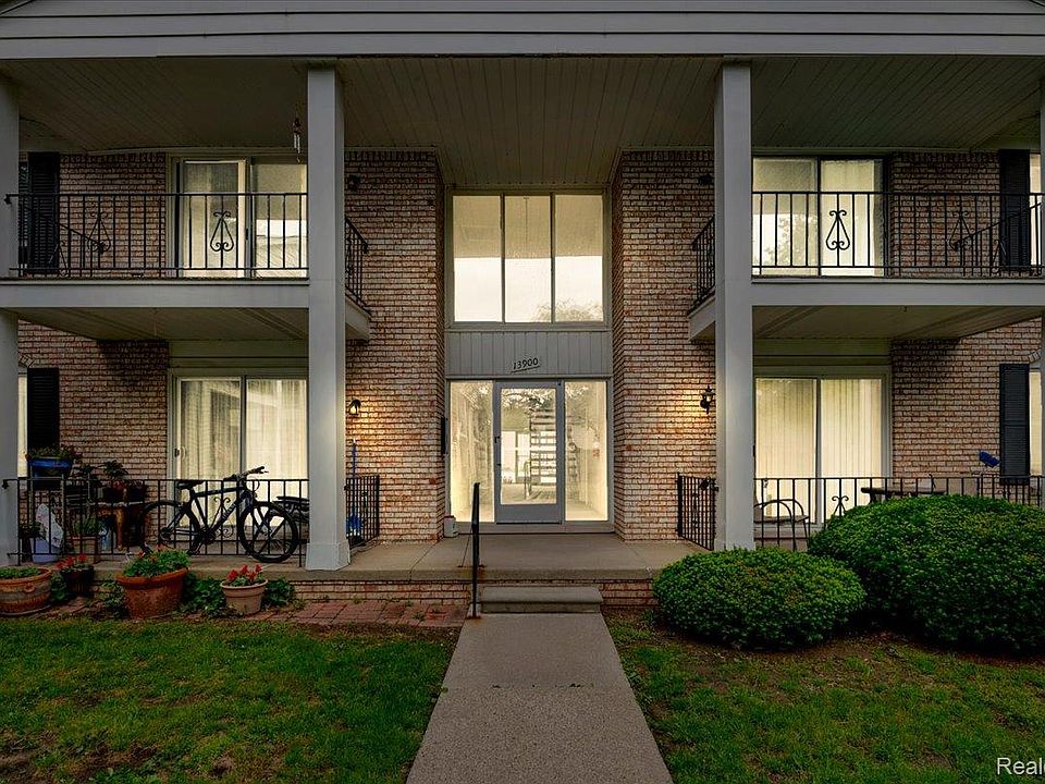 1st image of 13900 Camelot Dr #84