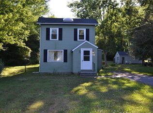 5429 Ontario Center Rd, Ontario, NY 14519