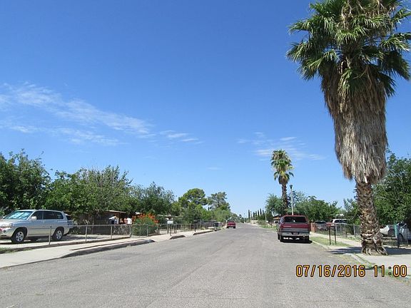 5th image of 709 W Calle Garcia