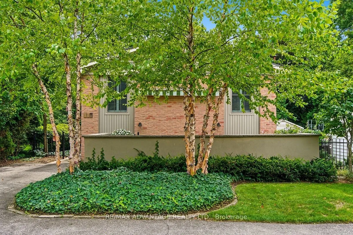 3 bed, $2,500 — Photo 1