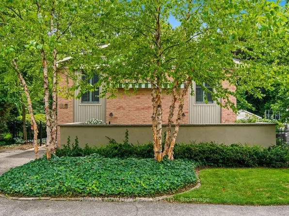 195 Emery St E, London, ON N6C 2E3