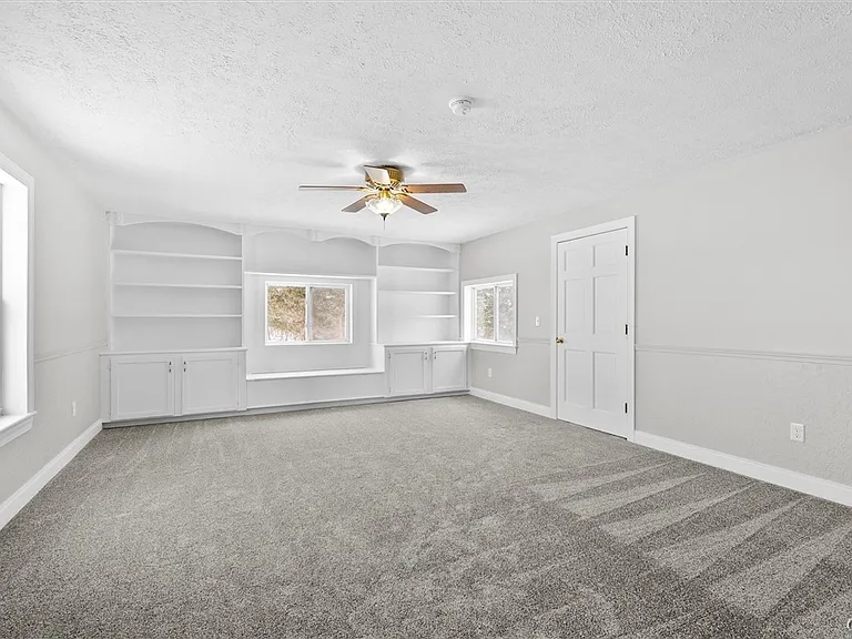 6982 Webster Rd — Photo 21