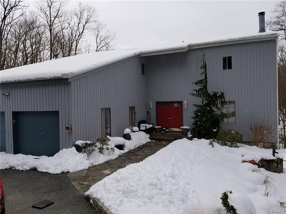 1st image of 2 Cornelius Ln