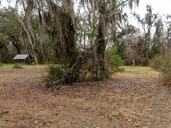 5th image of 455 W RIVER Road