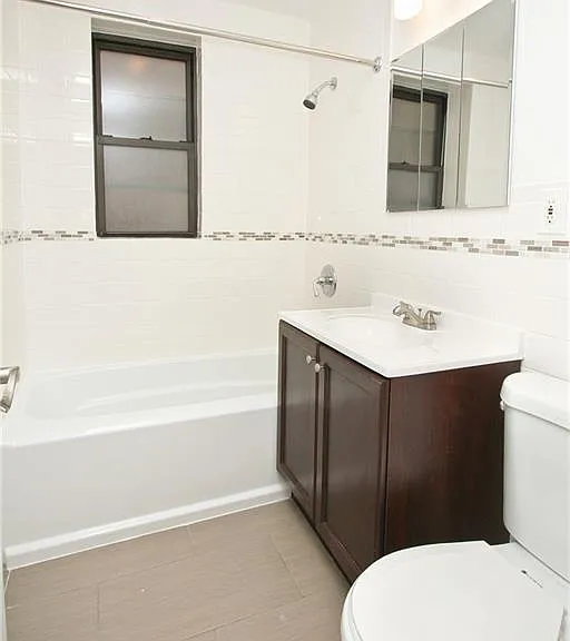 140 Hartsdale Avenue — Photo 14