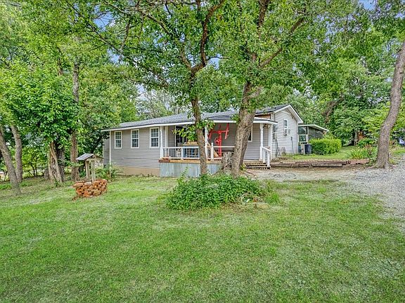 4th image of 1250 Garrett Rd