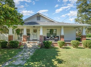 10 Willowbrook Dr NW, Concord, NC 28027