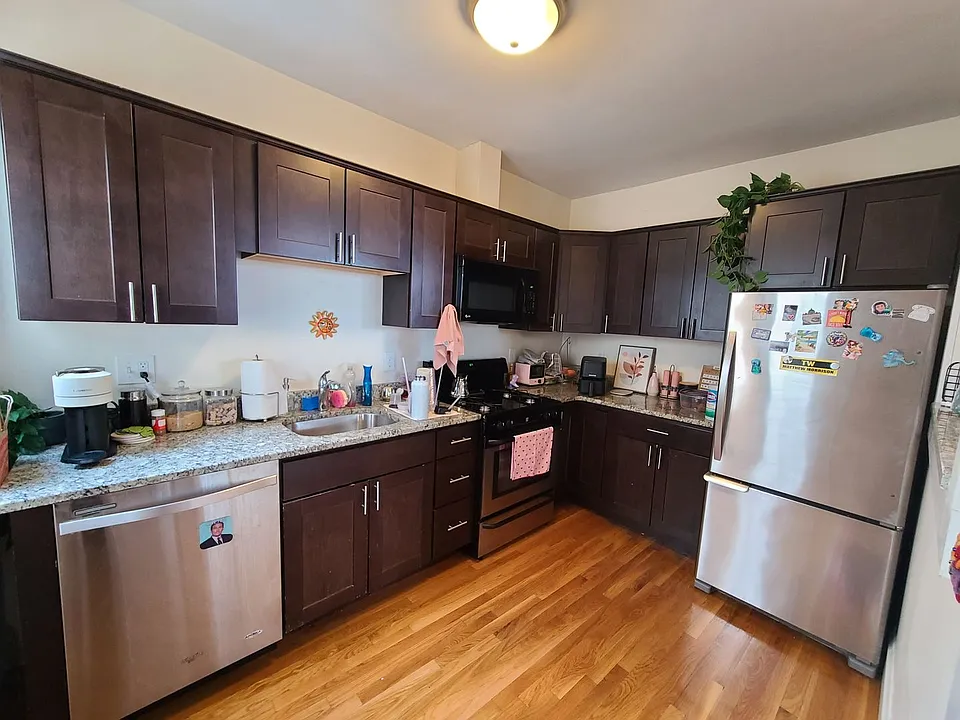 2039 Commonwealth Ave #12
